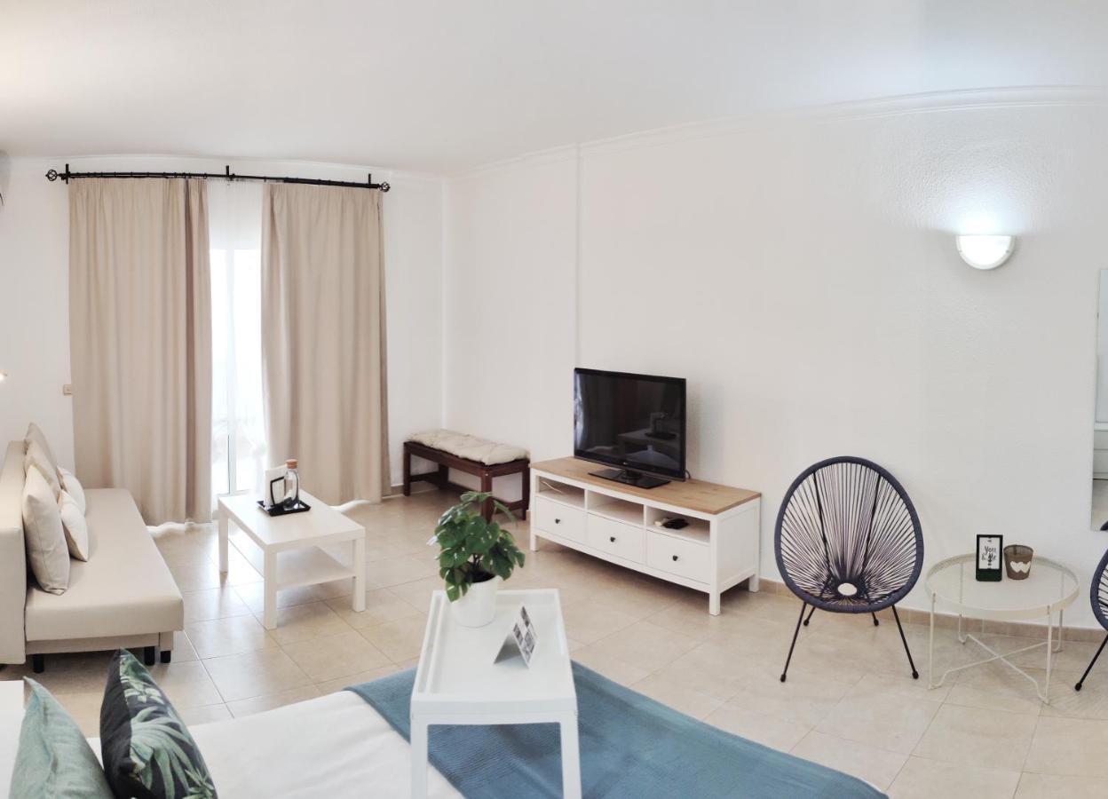 Benalbeach Casa Kito Relax 1ª Linea De Playa Benalmádena Extérieur photo