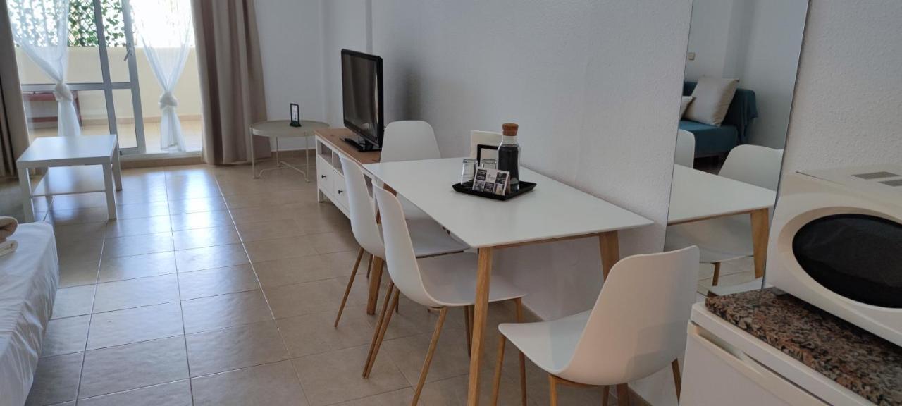 Benalbeach Casa Kito Relax 1ª Linea De Playa Benalmádena Extérieur photo